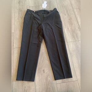 NWT. Ted baker Rraet Slim Tailored Trouser color black. Ted Size 6 / US 14.